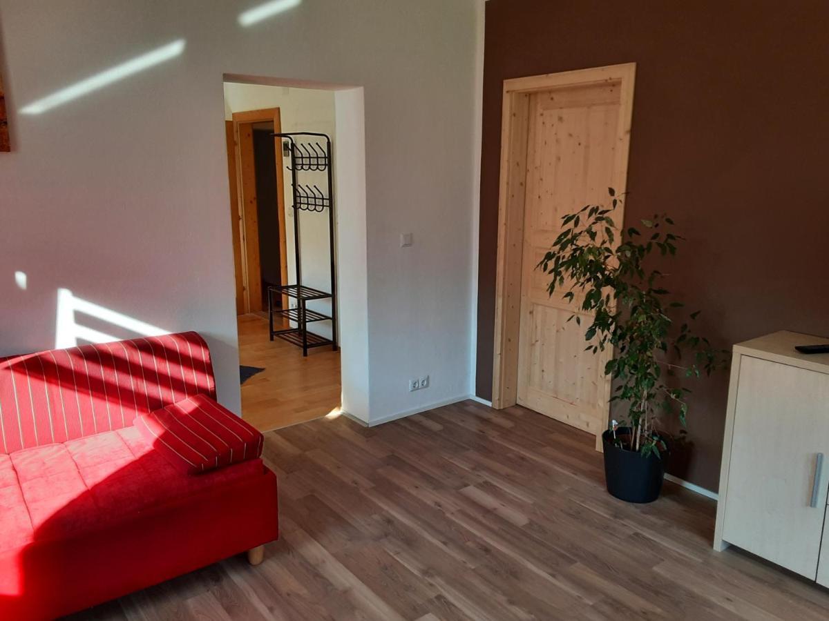 Apartment - Ferienwohnung 2 Treffen Am Ossiachersee Buitenkant foto