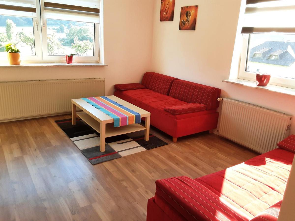 Apartment - Ferienwohnung 2 Treffen Am Ossiachersee Buitenkant foto